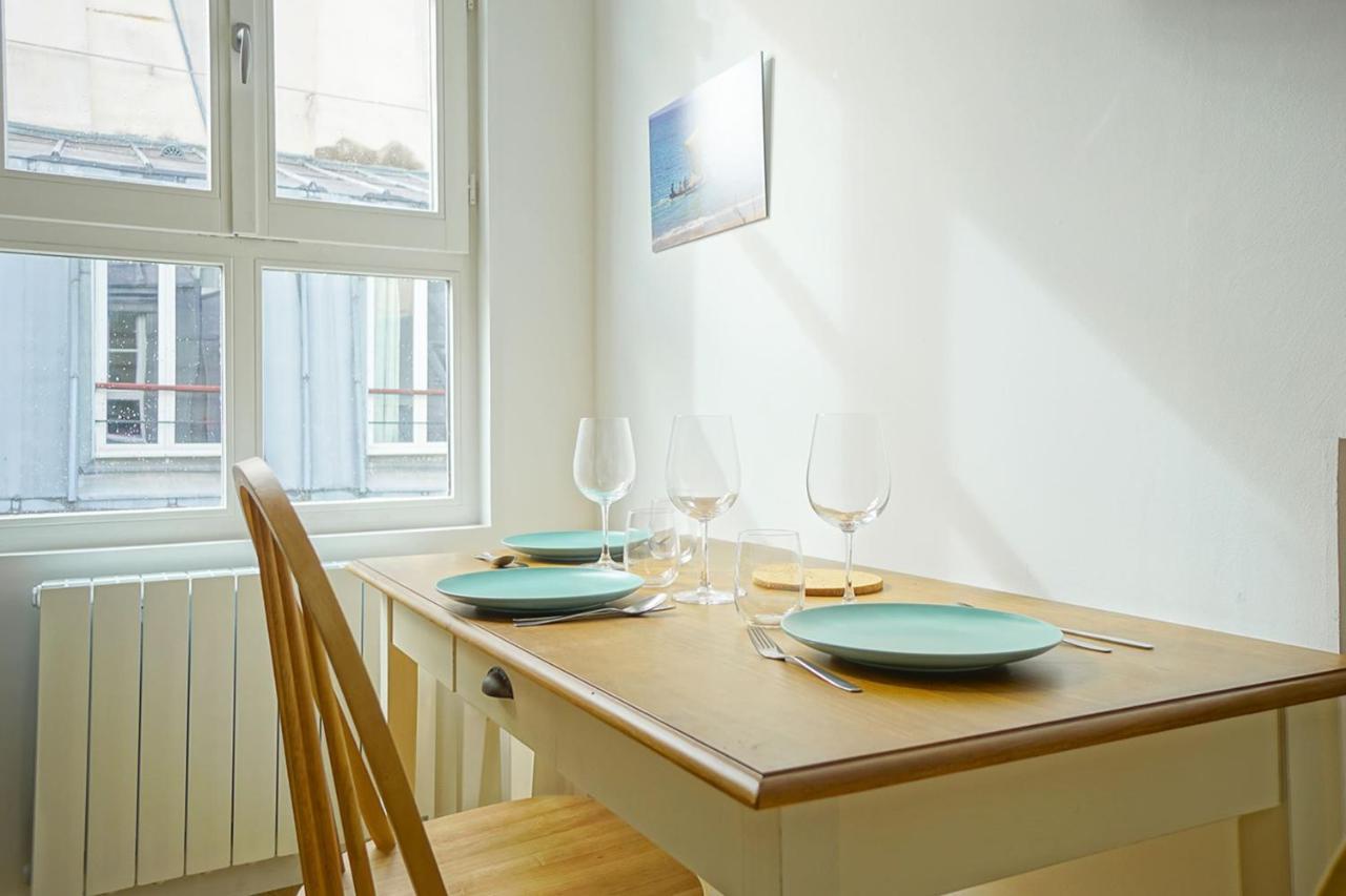 Beautiful Bright Apartment Near The Marais Paris Exterior foto